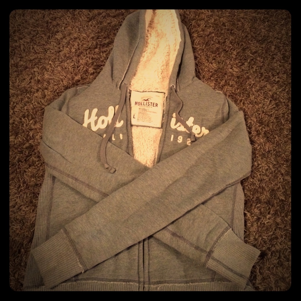 Hollister Women's Gray Hoodie